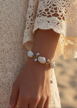 Load image into Gallery viewer, Ceramic Shell Bracelet
