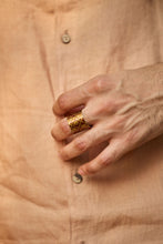 Load image into Gallery viewer, R. Madhvan Wearing Eros Ring