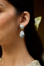 Load image into Gallery viewer, Cerulean Drop