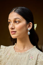 Load image into Gallery viewer, Cerulean Drop