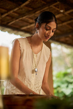 Load image into Gallery viewer, Juliet Necklace