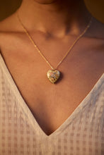 Load image into Gallery viewer, Eden Pendant