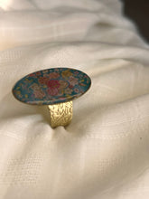 Load image into Gallery viewer, Guncha