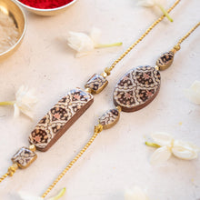 Load image into Gallery viewer, Aboli Rakhi Set