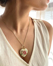 Load image into Gallery viewer, Red Rose' Heart