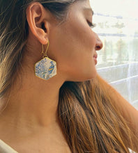 Load image into Gallery viewer, Cerulean Bird