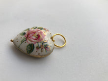 Load image into Gallery viewer, Red Rose' Heart