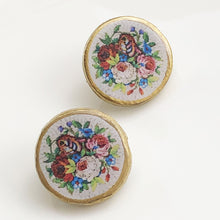 Load image into Gallery viewer, Bouquet Studs