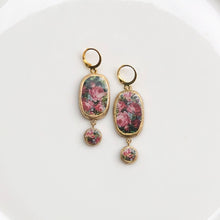 Load image into Gallery viewer, Crimson Drop