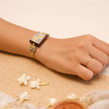 Load image into Gallery viewer, Aprajita Rakhi (square)
