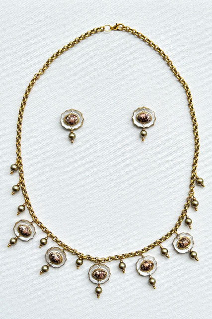 Aboli Set