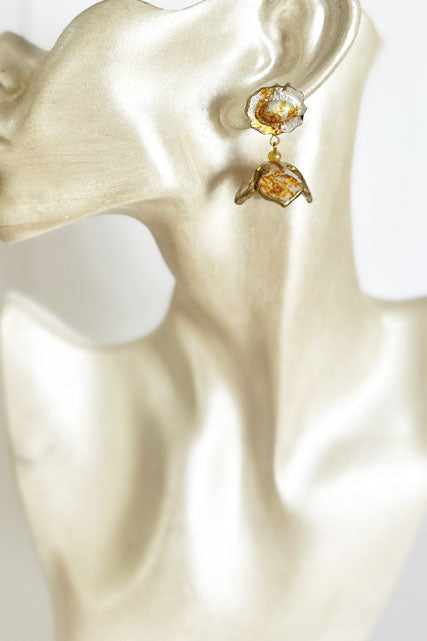 Amaltas Jhumki