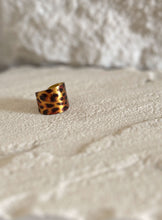 Load image into Gallery viewer, The Narrow Cheetah Ring
