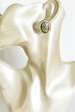 Load image into Gallery viewer, Firdaus Pendant Set
